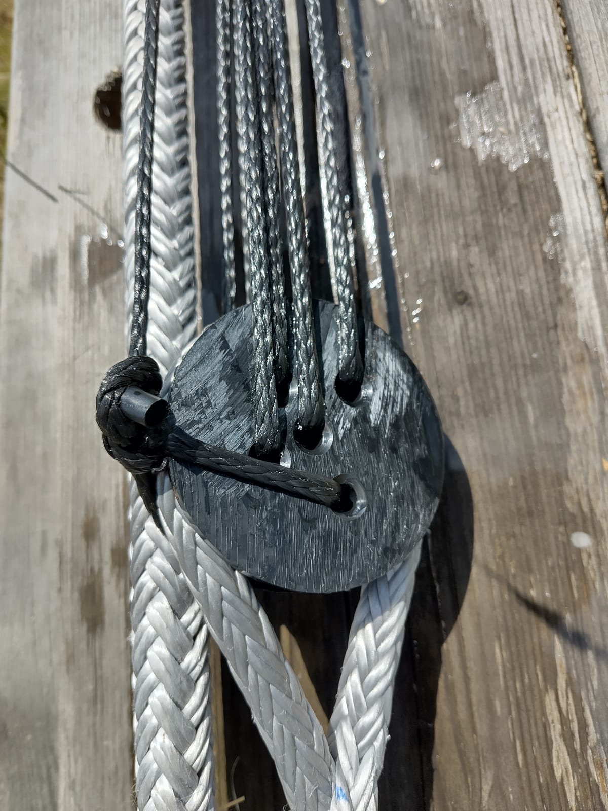 Back at stretching dyneema rigging