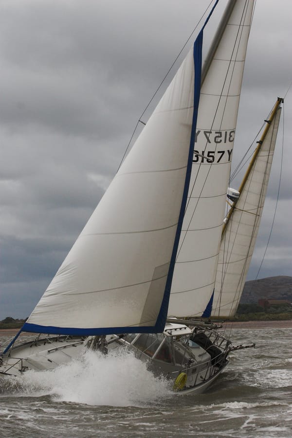 Why Dyneema standing rigging?
